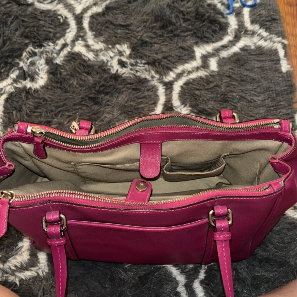 Coach Tote - Picture 8 of 14